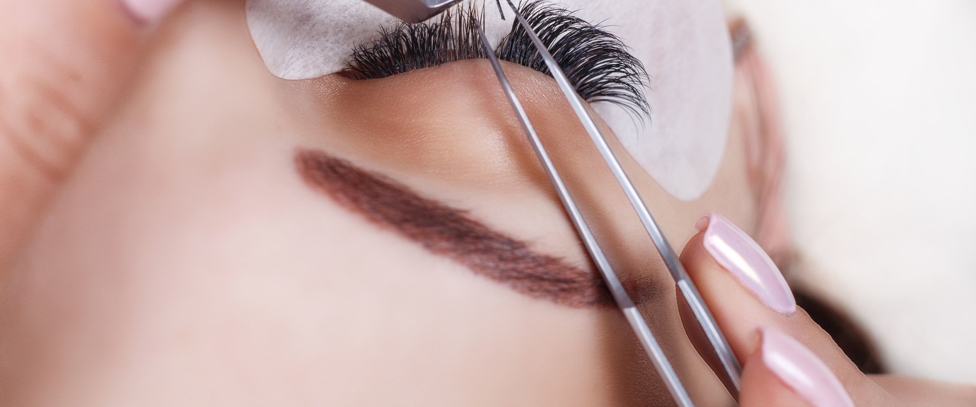 How long does it take for eyelash extensions to fall out naturally?