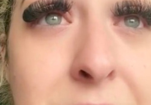 Why lash extensions are bad?