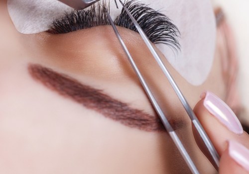 Can you just wait for eyelash extensions to fall out?